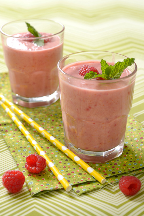 Peanut-butter-Berry-smoothie-1